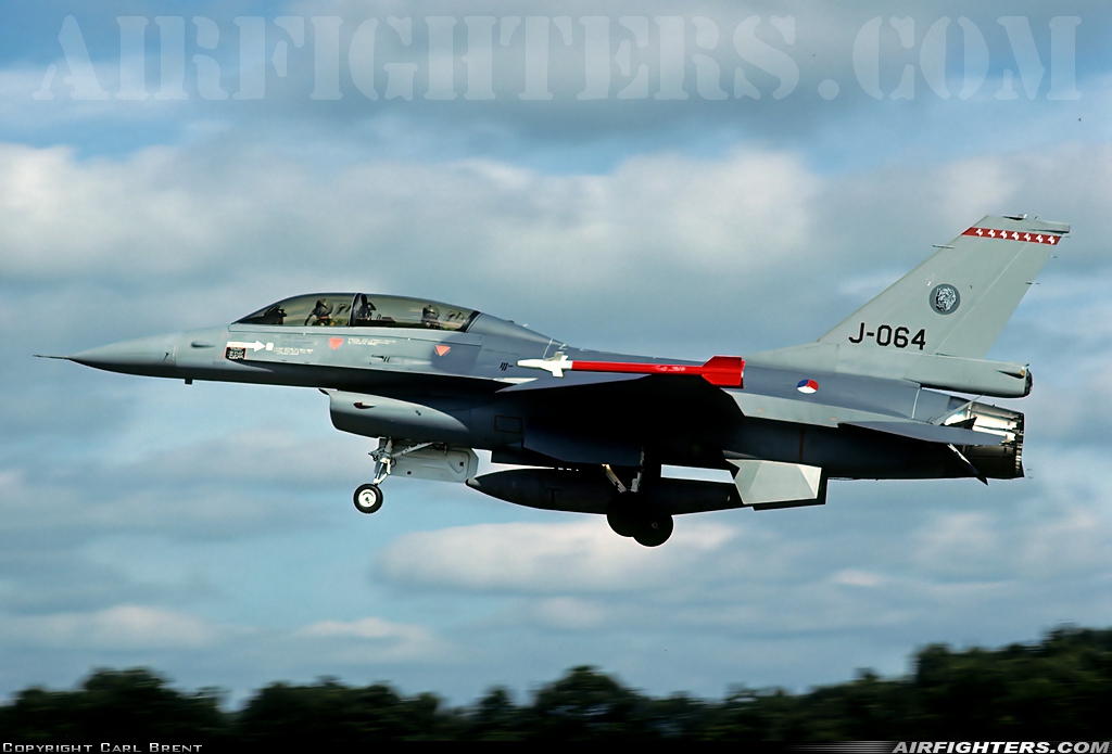 Netherlands - Air Force General Dynamics F-16B Fighting Falcon J-064 at Enschede - Twenthe (ENS / EHTW), Netherlands