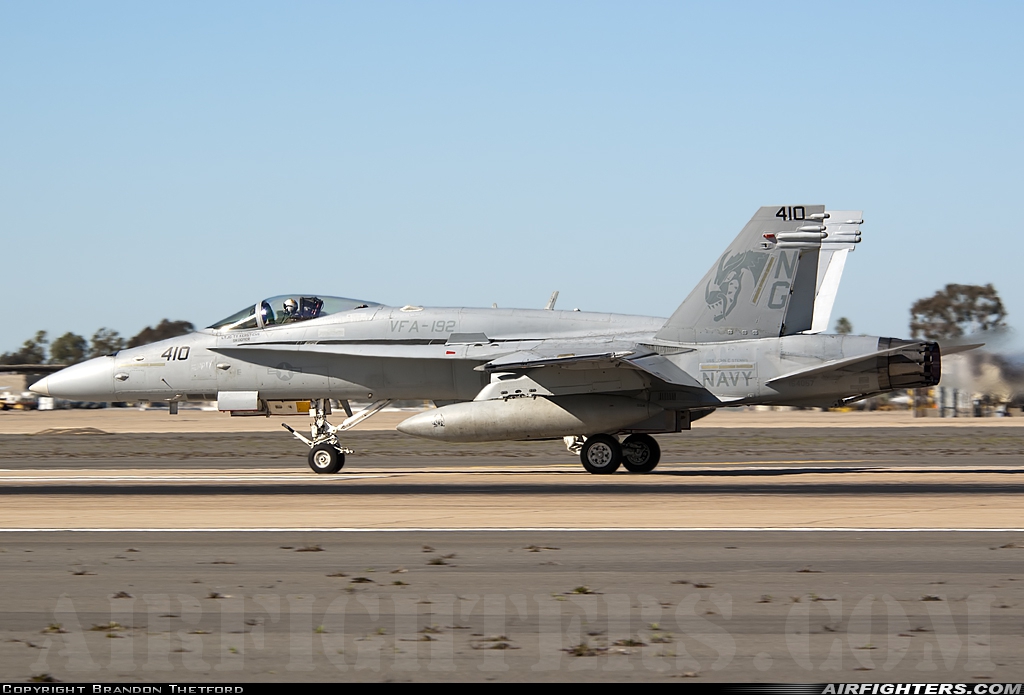 USA - Navy McDonnell Douglas F/A-18C Hornet 164067 at San Diego - Miramar MCAS (NAS) / Mitscher Field (NKX / KNKX), USA