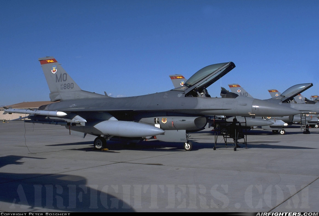USA - Air Force General Dynamics F-16C Fighting Falcon 92-3880 at Las Vegas - Nellis AFB (LSV / KLSV), USA
