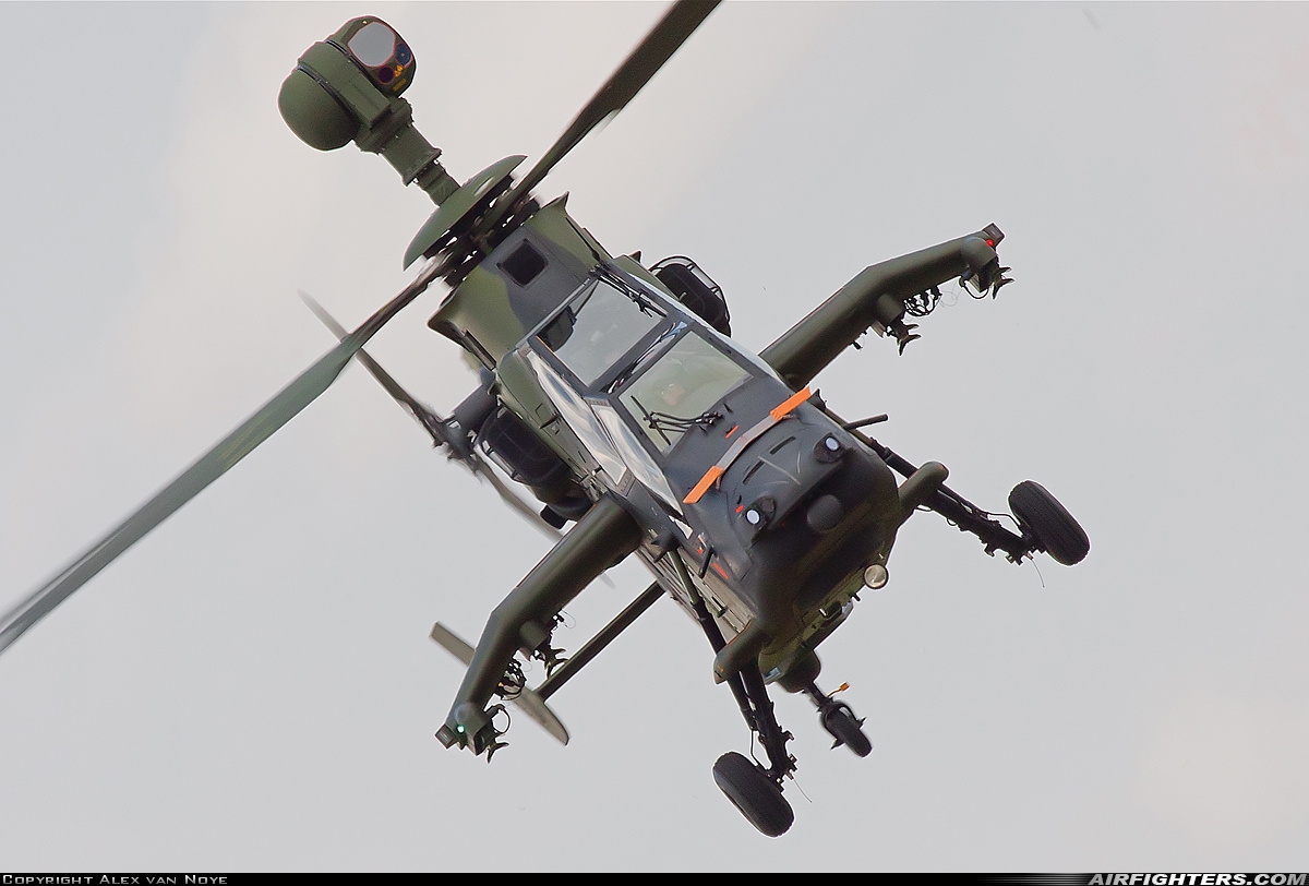 Germany - Army Eurocopter EC-665 Tiger UHT 98+17 at Niederstetten (ETHN), Germany