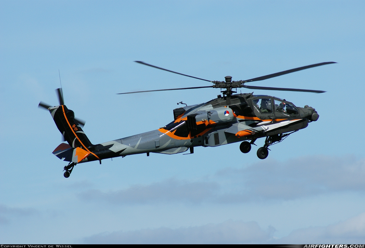 Netherlands - Air Force Boeing AH-64DN Apache Longbow Q-17 at Leeuwarden (LWR / EHLW), Netherlands