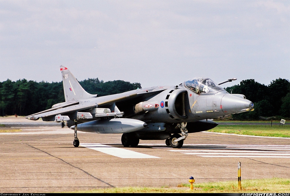 UK - Air Force British Aerospace Harrier GR.7 ZD354 at Kleine Brogel (EBBL), Belgium