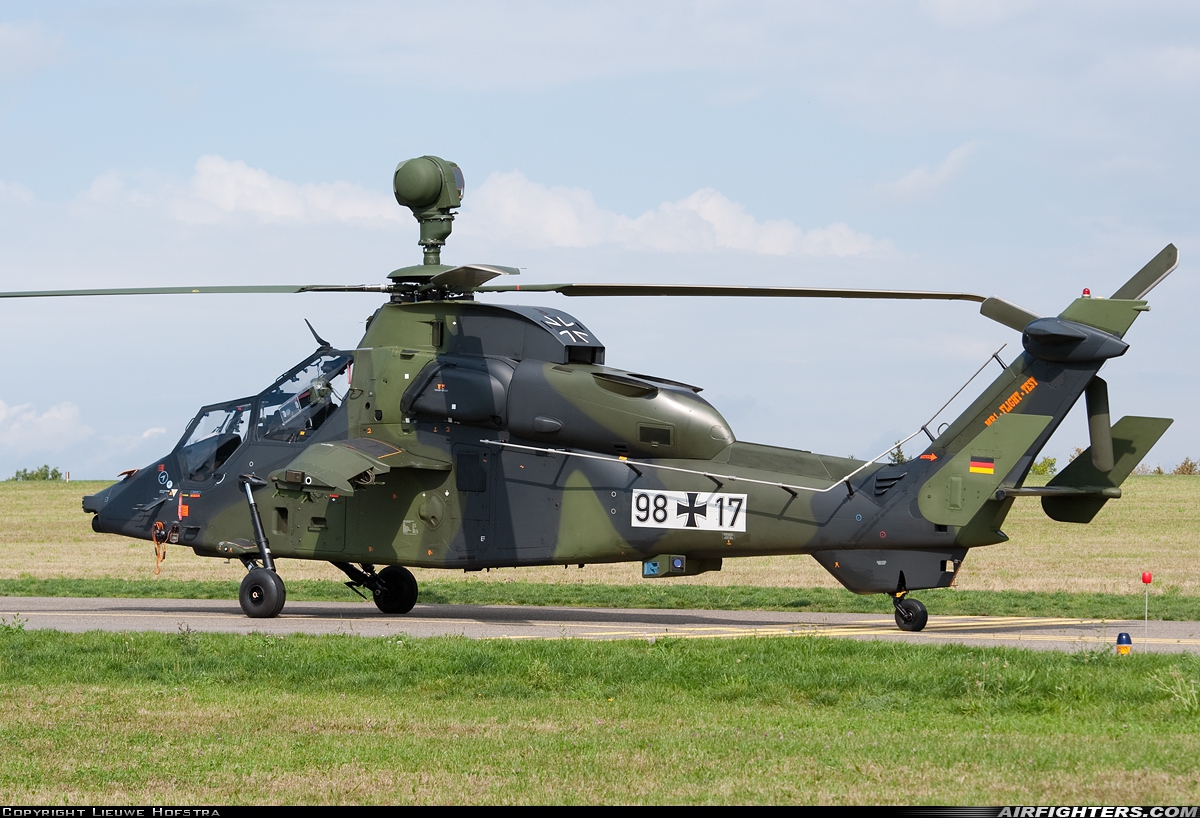 Germany - Army Eurocopter EC-665 Tiger UHT 98+17 at Niederstetten (ETHN), Germany