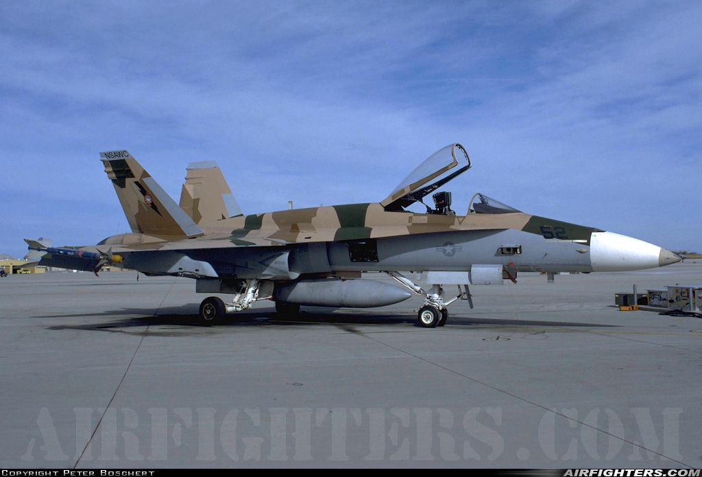USA - Navy McDonnell Douglas F/A-18A Hornet 162883 at Fallon - Fallon NAS (NFL / KNFL), USA