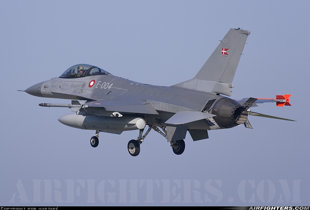 Denmark - Air Force General Dynamics F-16A Fighting Falcon E-004 at Skrydstrup (EKSP), Denmark