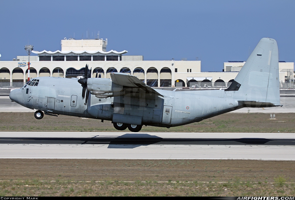 Italy - Air Force Lockheed Martin C-130J Hercules (L-382) MM62182 at Luqa - Malta International (MLA / LMML), Malta