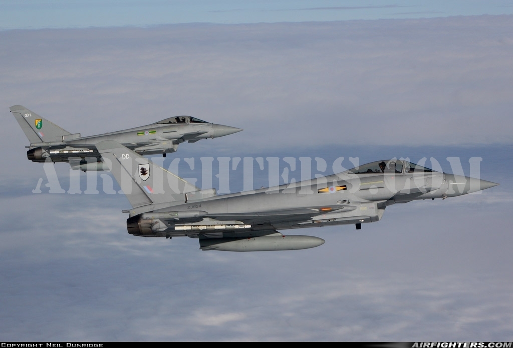 UK - Air Force Eurofighter Typhoon F2 ZJ924 at In Flight, International Airspace
