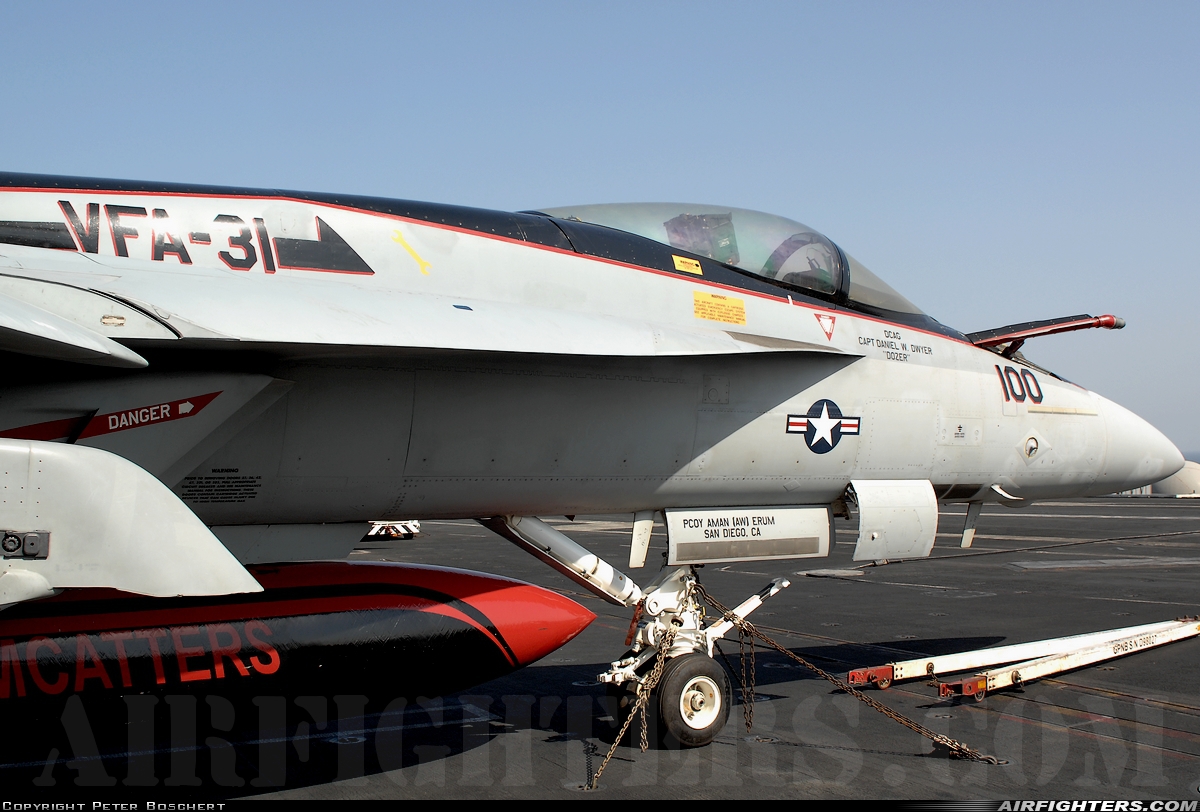 USA - Navy Boeing F/A-18E Super Hornet 166776 at Off-Airport - Persian Gulf, International Airspace