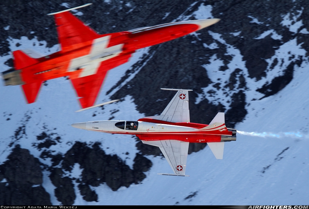 Switzerland - Air Force Northrop F-5E Tiger II J-3082 at Off-Airport - Axalp, Switzerland
