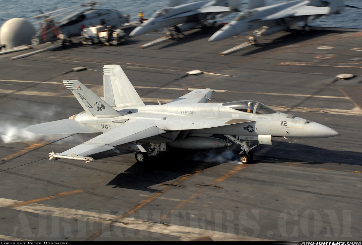 USA - Navy Boeing F/A-18E Super Hornet 166786 at Off-Airport - Persian Gulf, International Airspace
