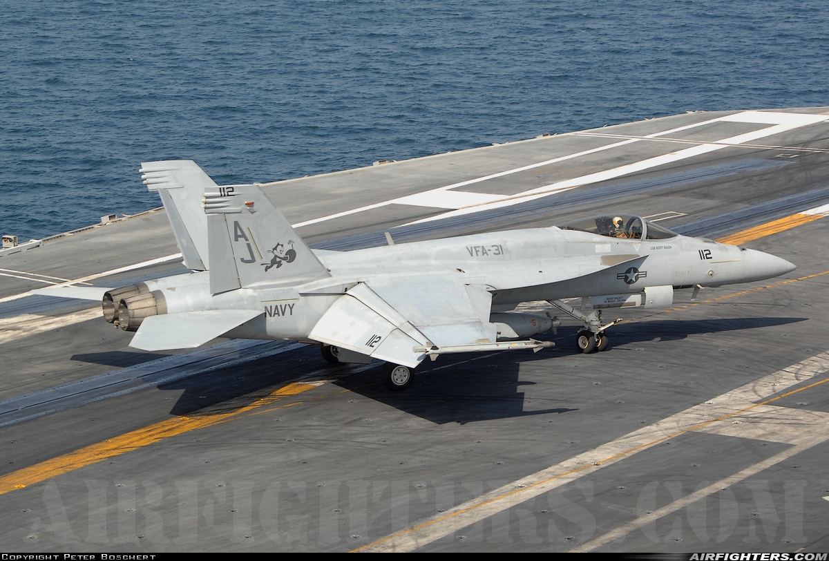 USA - Navy Boeing F/A-18E Super Hornet 166786 at Off-Airport - Persian Gulf, International Airspace