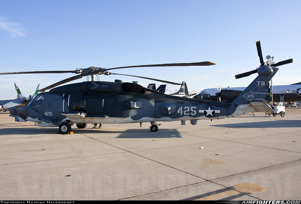 USA - Navy Sikorsky MH-60R Strikehawk (S-70B) 166524 at San Diego - Miramar MCAS (NAS) / Mitscher Field (NKX / KNKX), USA