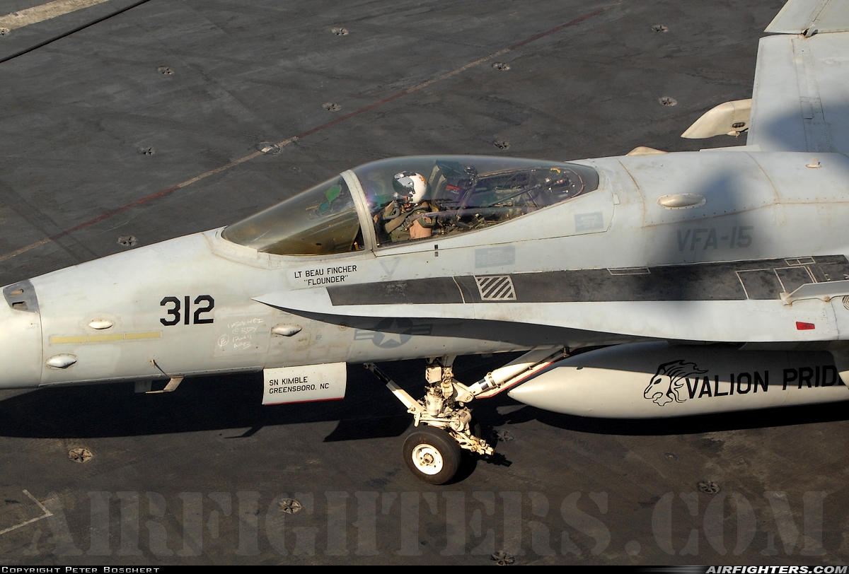 USA - Navy McDonnell Douglas F/A-18C Hornet 164630 at Off-Airport - Persian Gulf, International Airspace