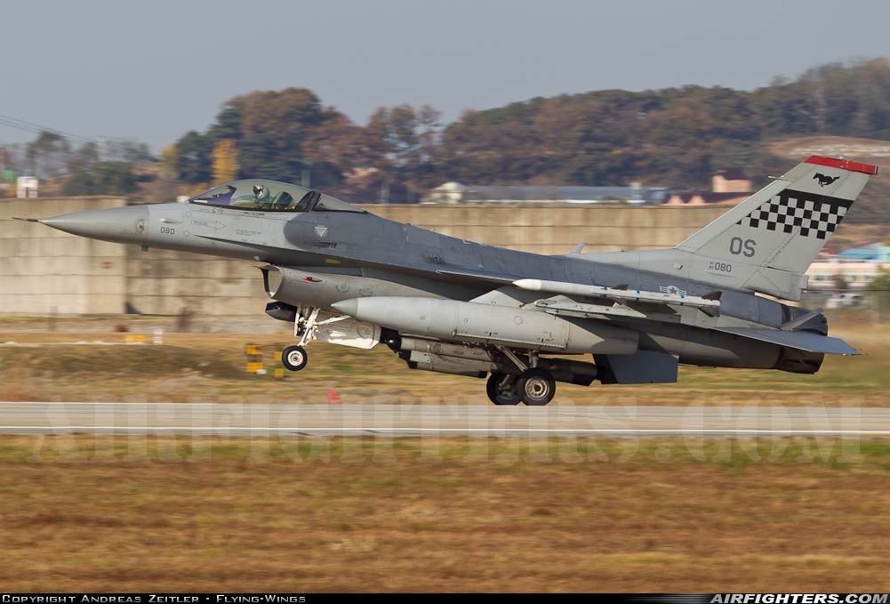 USA - Air Force General Dynamics F-16C Fighting Falcon 89-2080 at Osan (K-55) (OSN / RKSO), South Korea