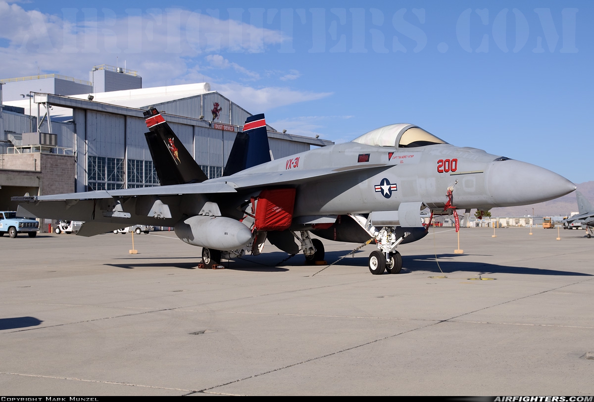 USA - Navy Boeing F/A-18E Super Hornet 166871 at China Lake - NAWS / Armitage Field (NID), USA