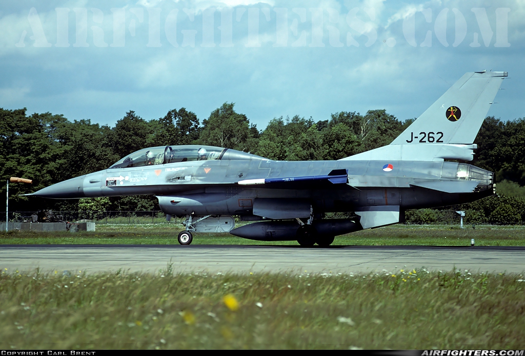 Netherlands - Air Force General Dynamics F-16B Fighting Falcon J-262 at Enschede - Twenthe (ENS / EHTW), Netherlands