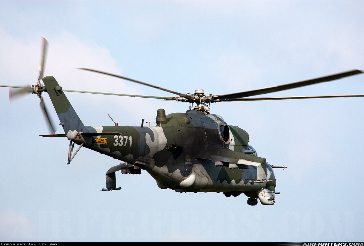 Czech Republic - Air Force Mil Mi-35 (Mi-24V) 3371 at Uden - Volkel (UDE / EHVK), Netherlands