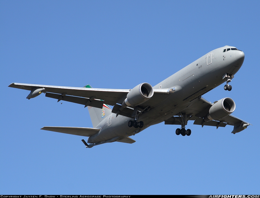 Italy - Air Force Boeing KC-767A (767-2EY/ER) N767TT at Wichita - McConnell AFB (IAB / KIAB), USA