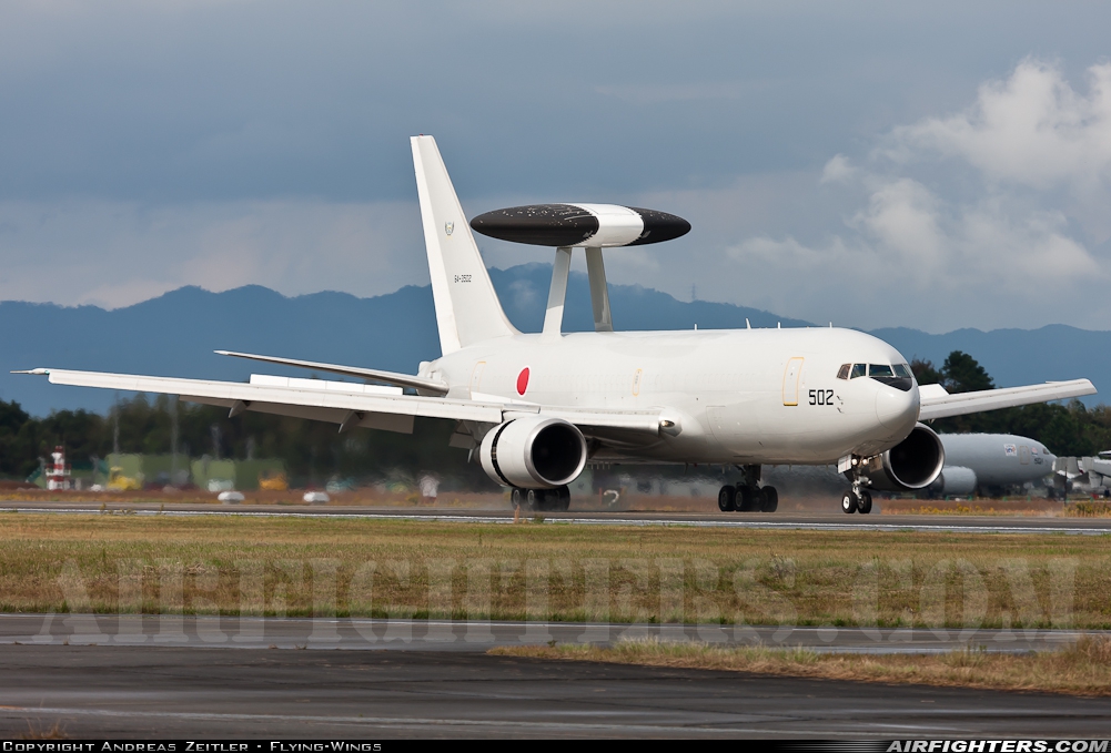 Japan - Air Force Boeing E-767 (767-27C/ER) 64-3502 at Hamamatsu (RJNH), Japan
