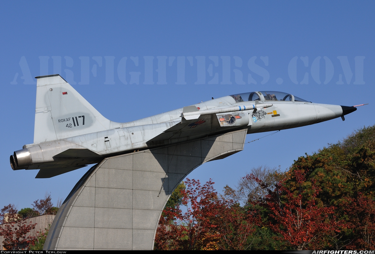 South Korea - Air Force Northrop F-5B Freedom Fighter 42-117 at Off-Airport - Seoul, South Korea