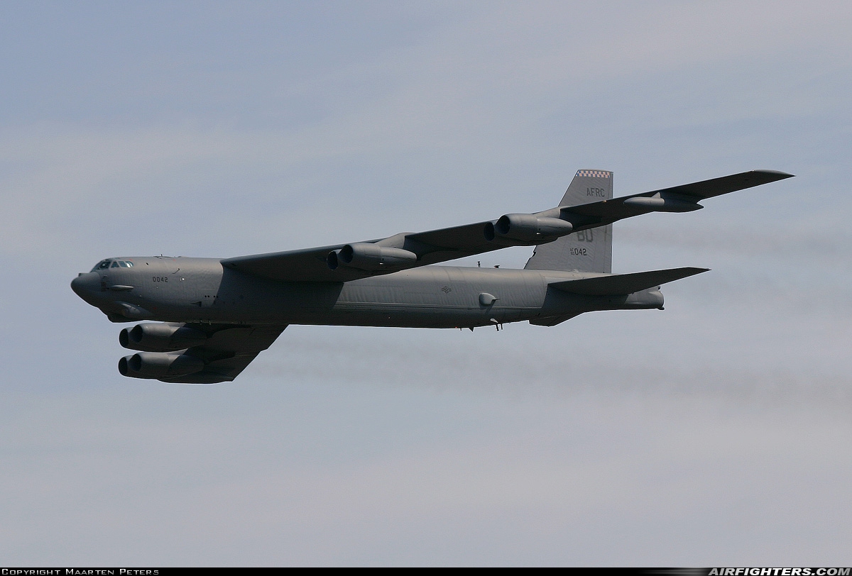 USA - Air Force Boeing B-52H Stratofortress 60-0042 at Fairford (FFD / EGVA), UK
