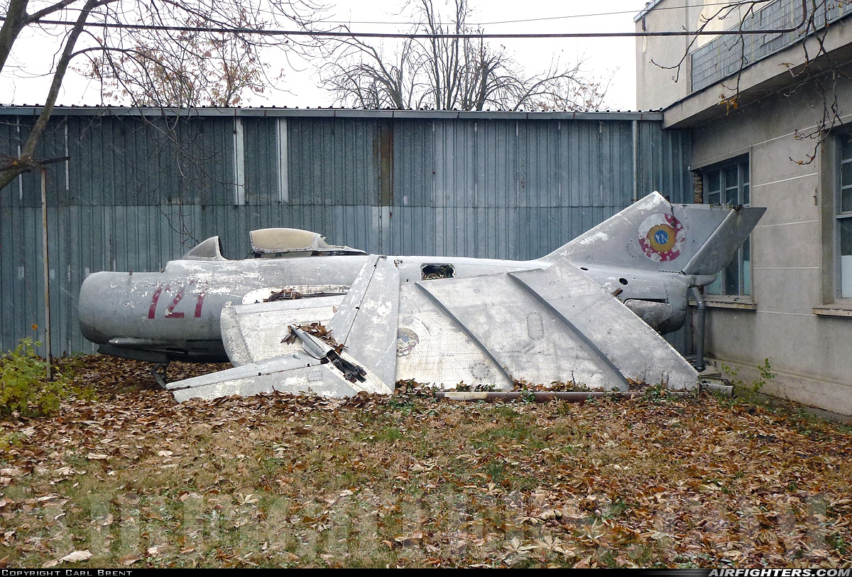 Romania - Air Force Mikoyan-Gurevich MiG-15 727 at Off-Airport - Bucharest, Romania