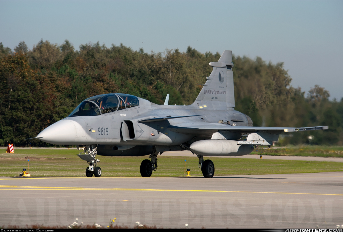Czech Republic - Air Force Saab JAS-39D Gripen 9819 at Uden - Volkel (UDE / EHVK), Netherlands