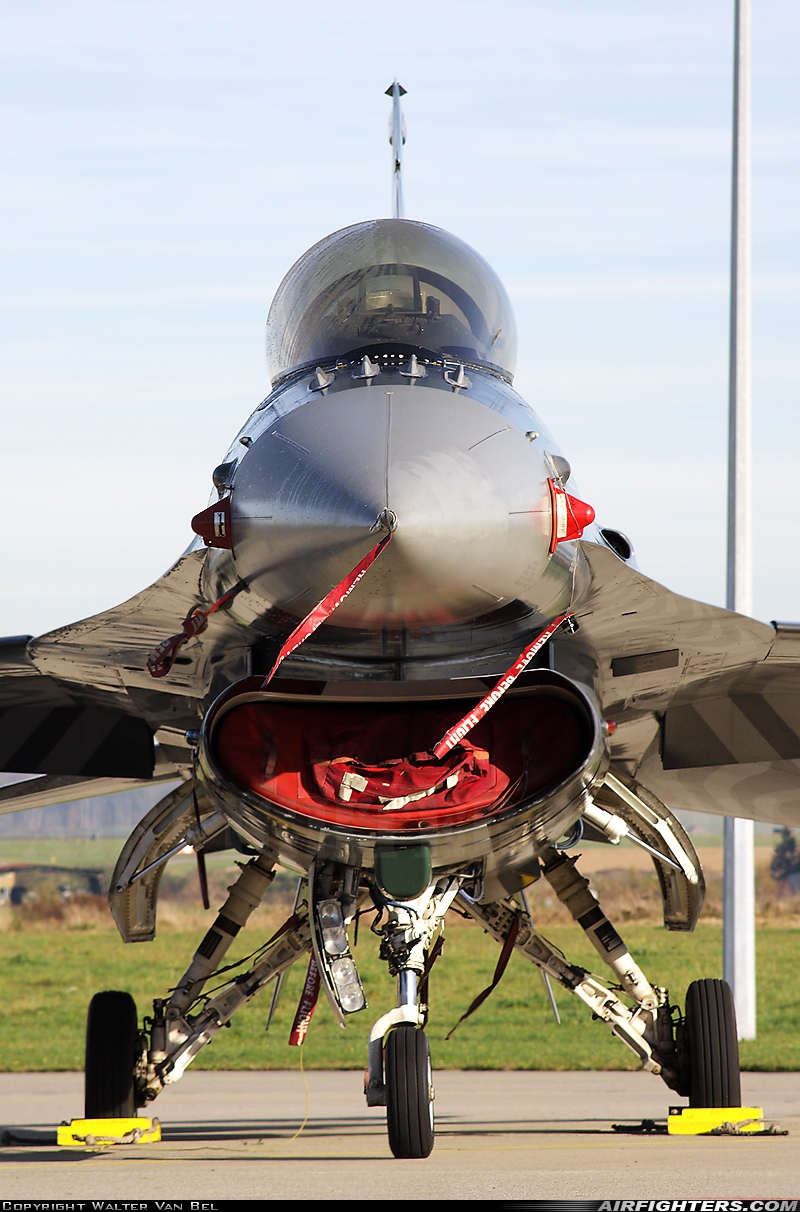 Belgium - Air Force General Dynamics F-16AM Fighting Falcon FA-110 at Florennes (EBFS), Belgium