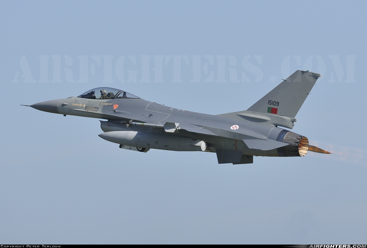 Portugal - Air Force General Dynamics F-16AM Fighting Falcon 15109 at Cambrai - Epinoy (LFQI), France