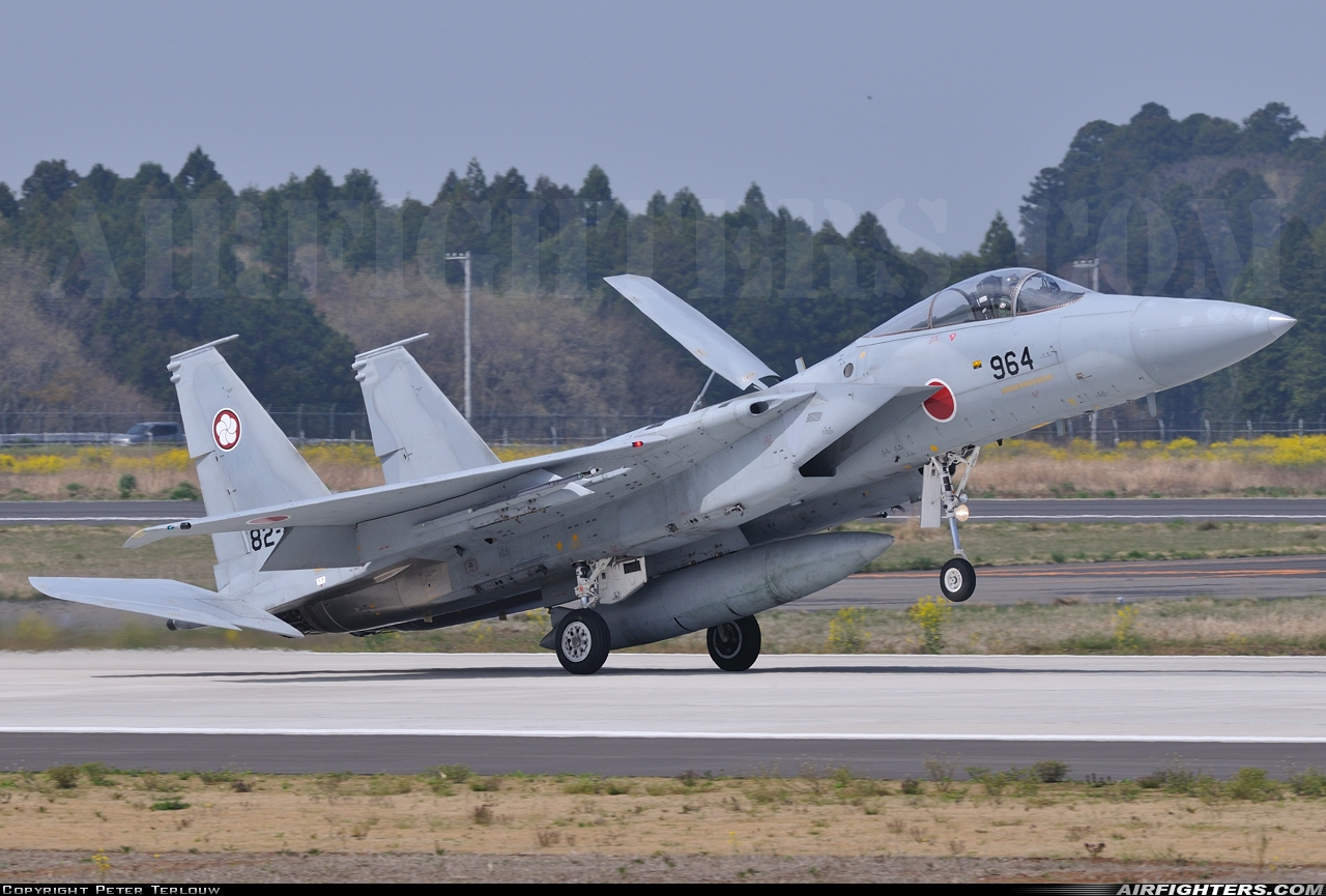 Japan - Air Force McDonnell Douglas F-15J Eagle 82-8964 at Hyakuri (RJAH), Japan
