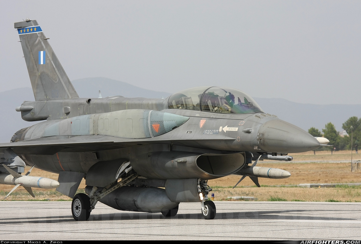 Greece - Air Force General Dynamics F-16D Fighting Falcon 613 at Tanagra (LGTG), Greece