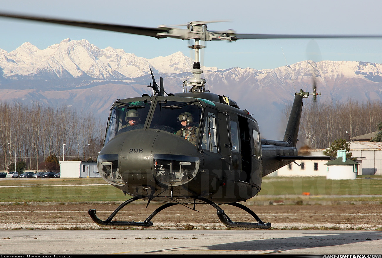 Italy - Army Agusta-Bell AB-205A-1 MM80548 at Casarsa della Delizia (LIDK), Italy