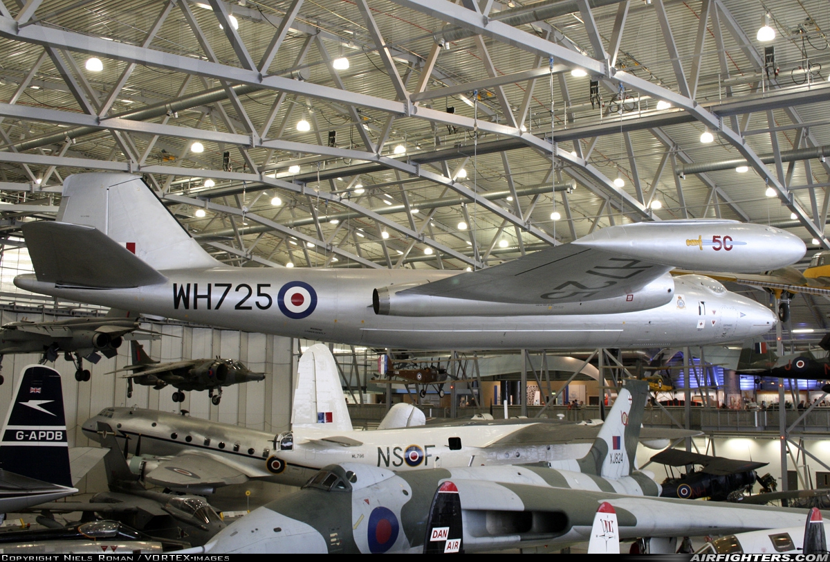 UK - Air Force English Electric Canberra B.2 WH725 at Duxford (EGSU), UK