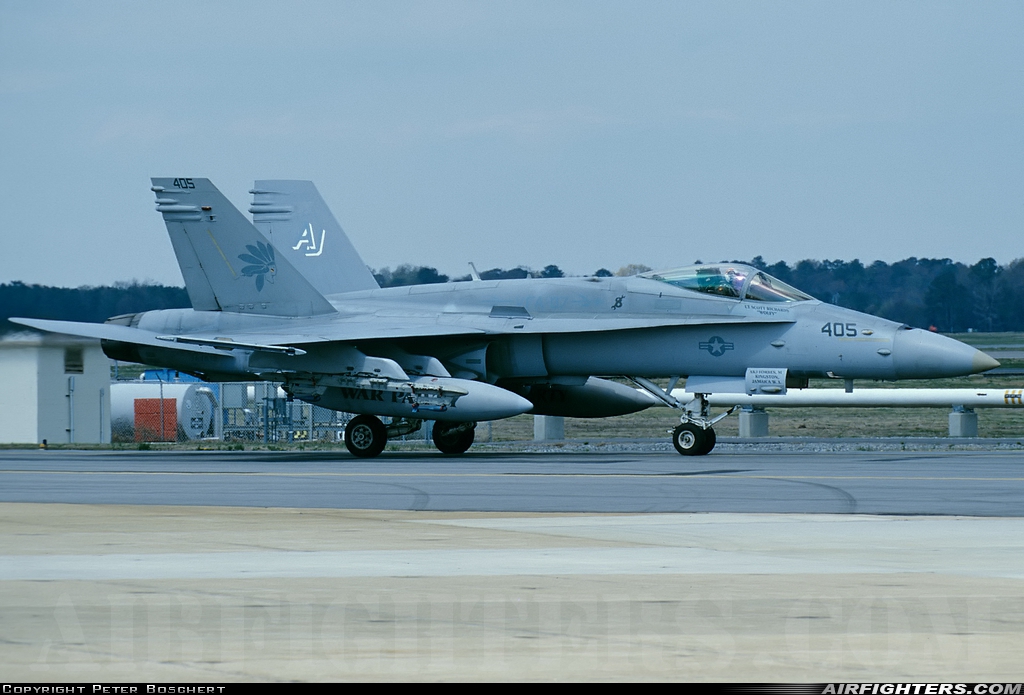 USA - Navy McDonnell Douglas F/A-18C Hornet 164630 at Virginia Beach - Oceana NAS / Apollo Soucek Field (NTU / KNTU), USA