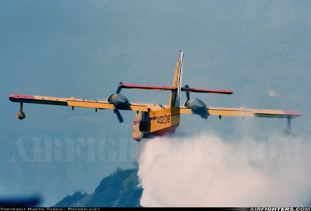 Spain - Air Force Canadair CL-215 UD.13-18 at Sion (- Sitten) (SIR / LSGS / LSMS), Switzerland