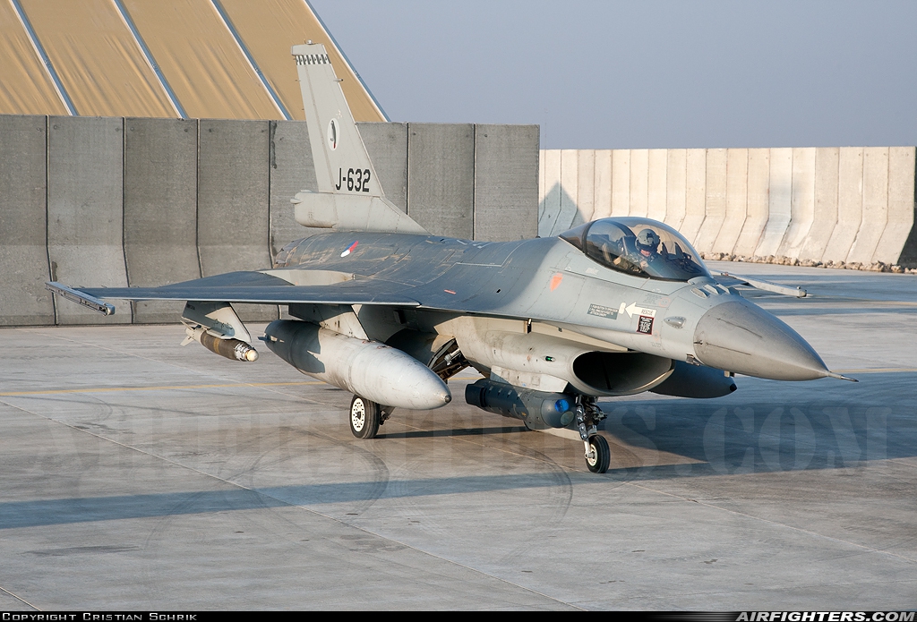 Netherlands - Air Force General Dynamics F-16AM Fighting Falcon J-632 at Mazar-e-Sharif (OAMS / MZR), Afghanistan
