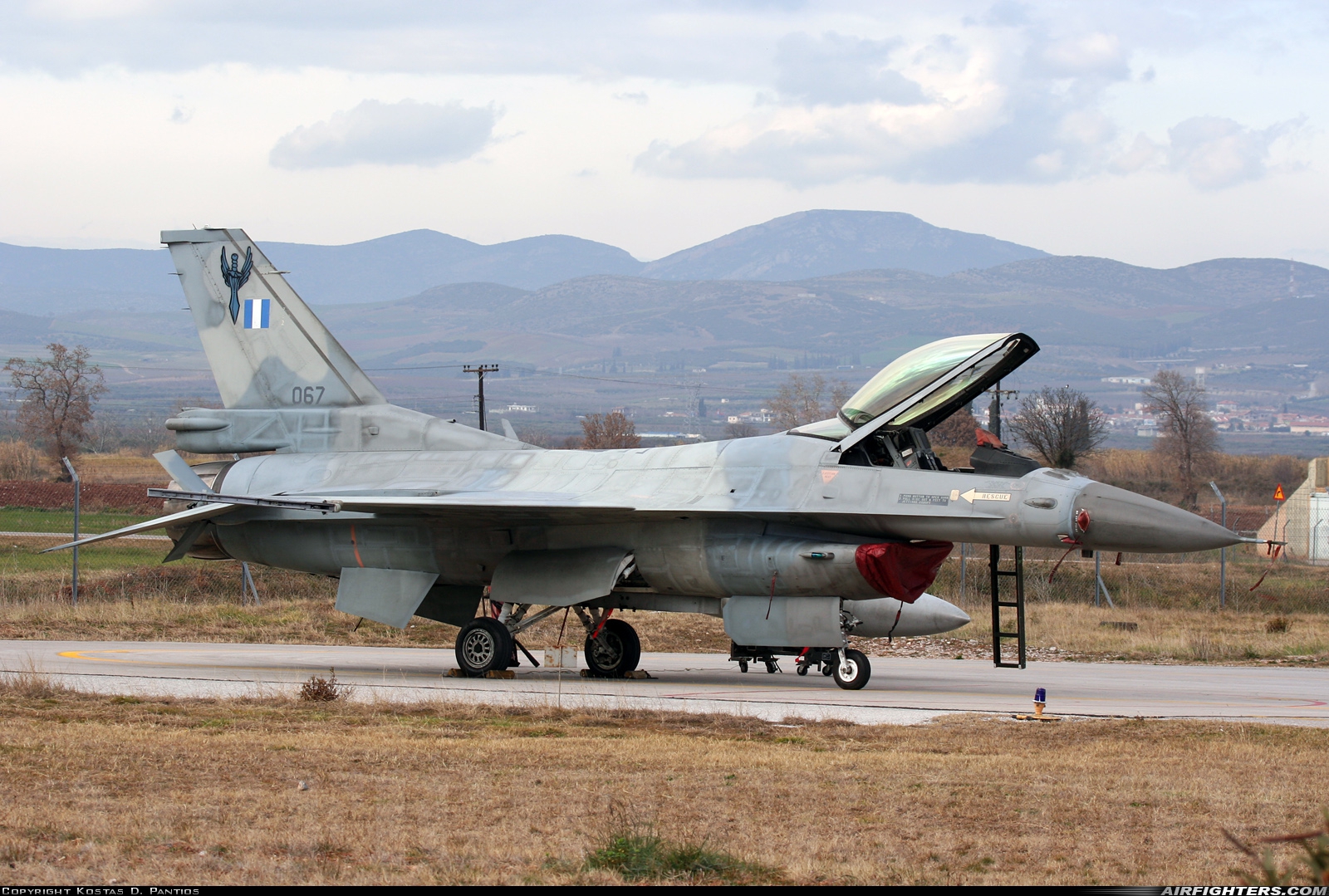 Greece - Air Force General Dynamics F-16C Fighting Falcon 067 at Nea Anghialos (VOL / LGBL), Greece