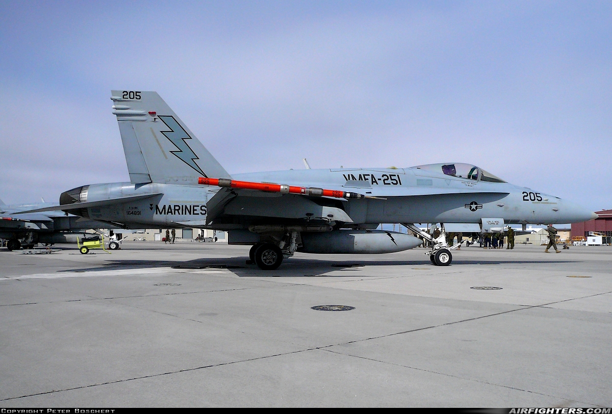 USA - Marines McDonnell Douglas F/A-18C Hornet 164891 at Fallon - Fallon NAS (NFL / KNFL), USA