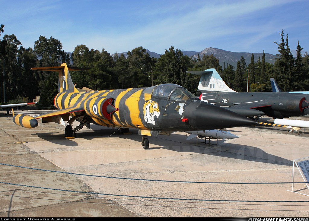 Greece - Air Force Lockheed F-104G Starfighter 32720 at Dekelia - Tatoi (LGTT), Greece