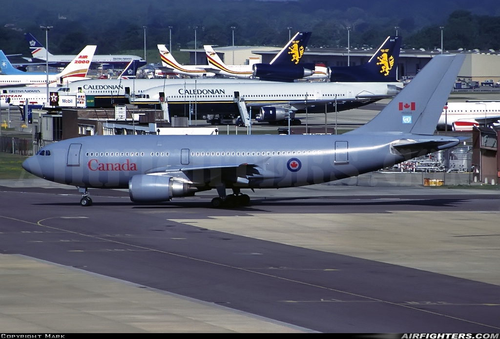 Canada - Air Force Airbus CC-150 Polaris (A310-304(F)) 15004 at London - Gatwick (LGW / EGKK), UK