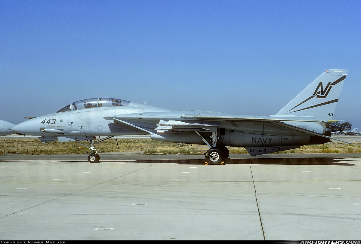 USA - Navy Grumman F-14A Tomcat 160684 at San Diego - Miramar MCAS (NAS) / Mitscher Field (NKX / KNKX), USA