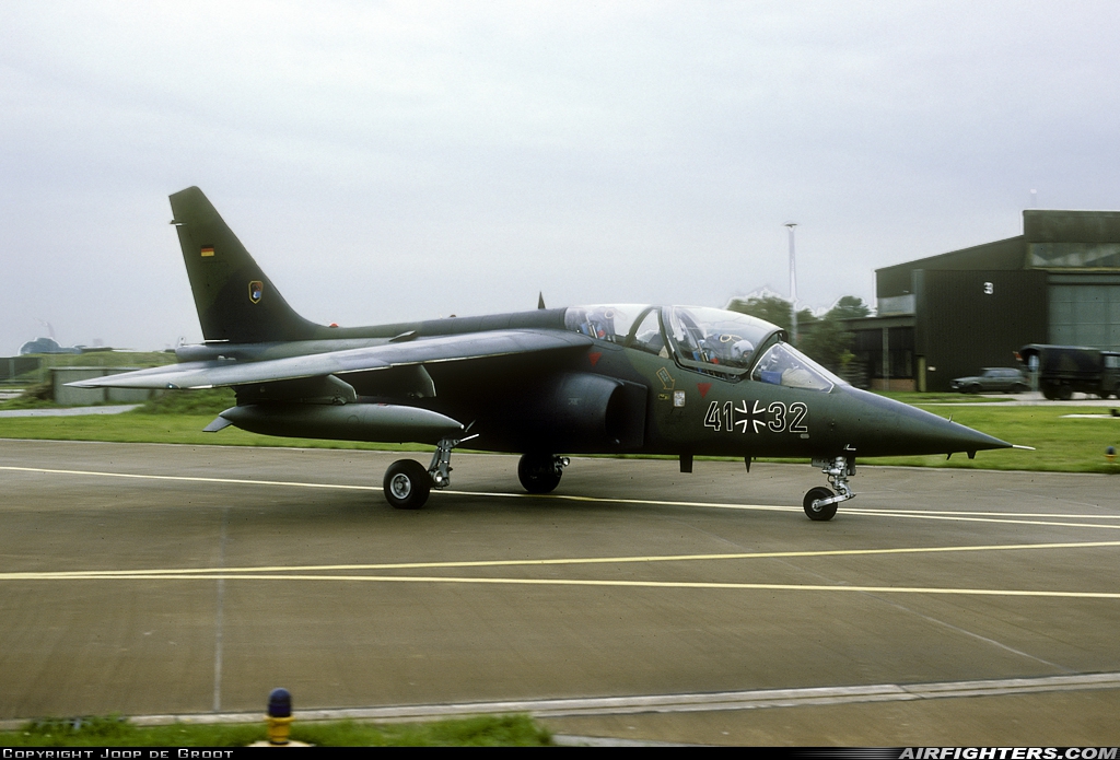 Germany - Air Force Dassault/Dornier Alpha Jet A 41+32 at Husum (EDNH), Germany