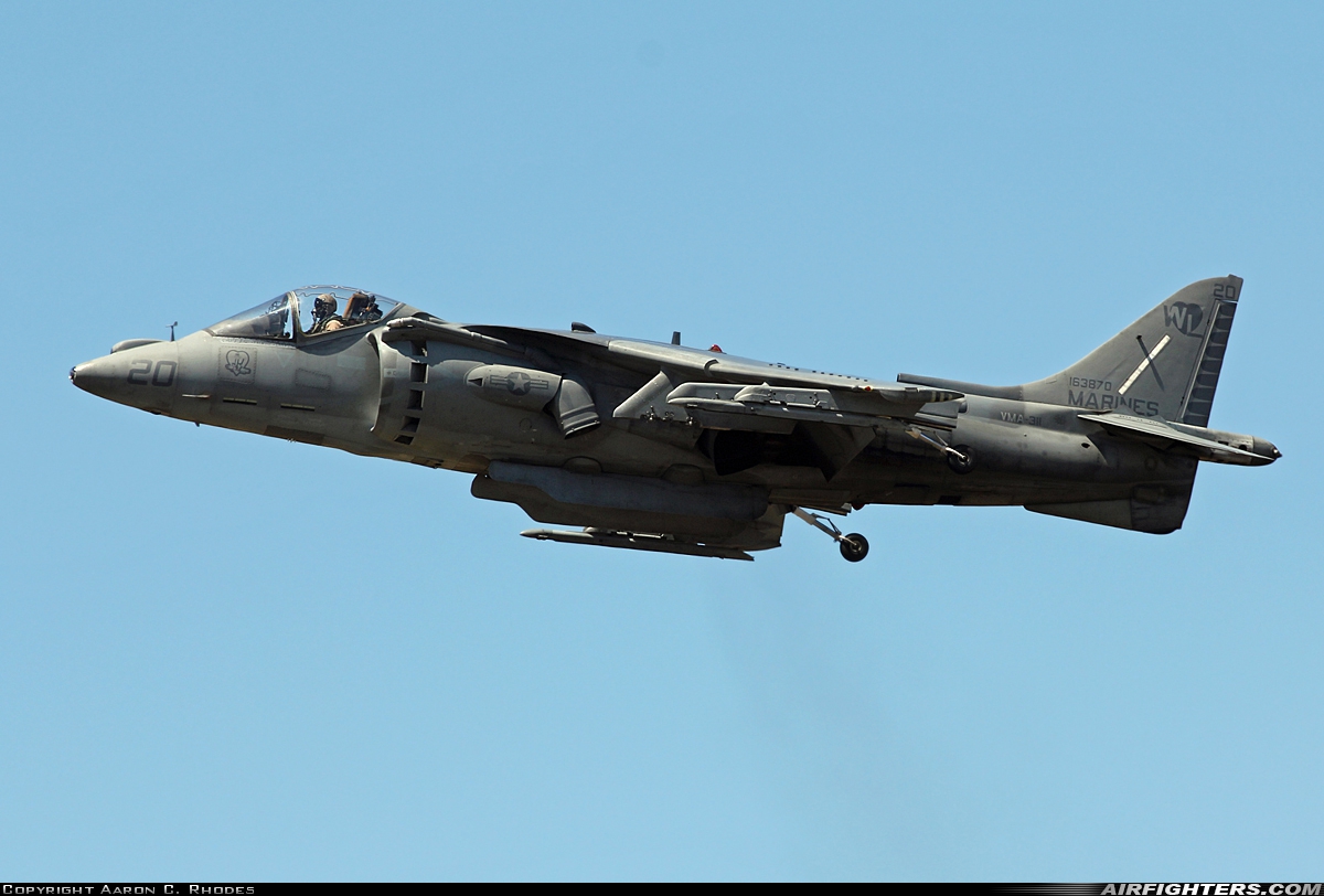 USA - Marines McDonnell Douglas AV-8B Harrier II 163870 at Oak Harbor - Whidbey Island NAS / Ault Field (NUW), USA