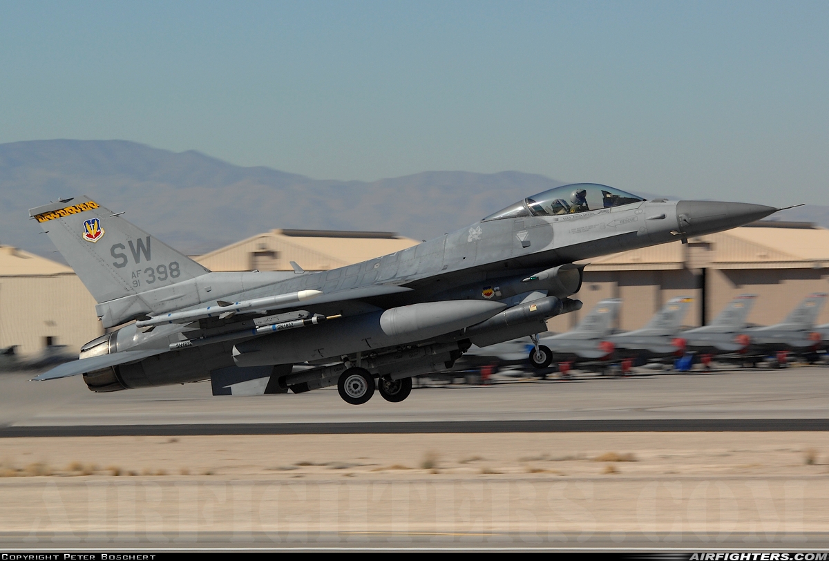 USA - Air Force General Dynamics F-16C Fighting Falcon 91-0398 at Las Vegas - Nellis AFB (LSV / KLSV), USA