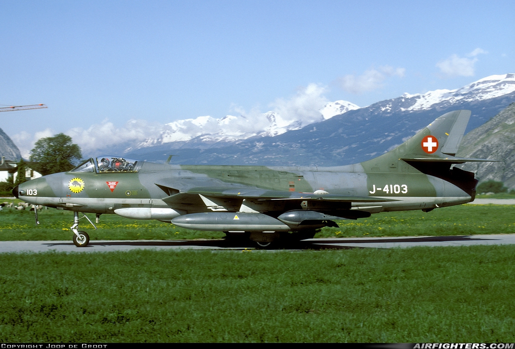 Switzerland - Air Force Hawker Hunter F58A J-4103 at Turtman (LSMJ), Switzerland