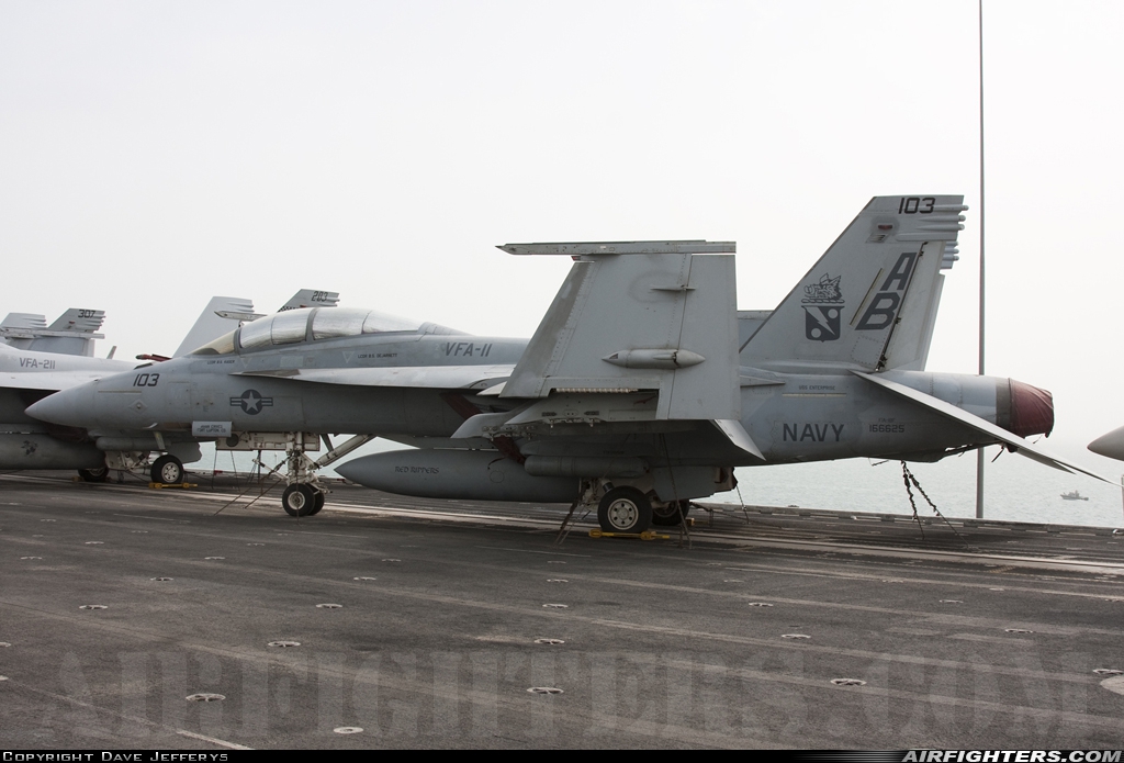 USA - Navy Boeing F/A-18F Super Hornet 166625 at Off-Airport - Bahrain Port, Bahrain