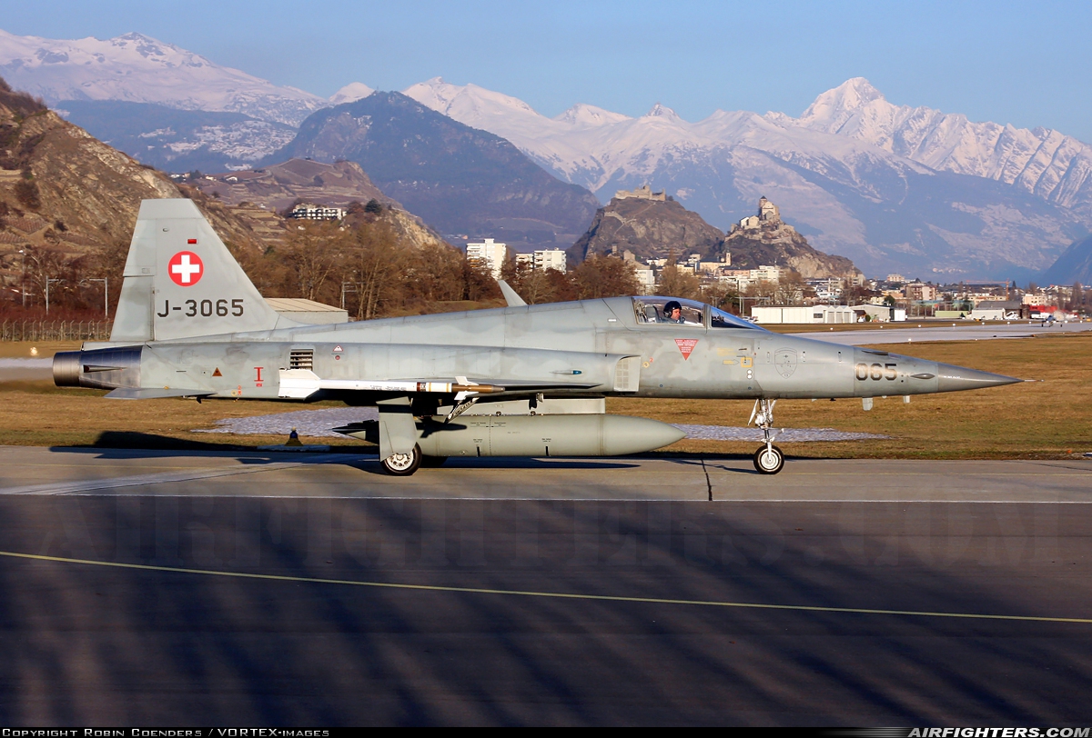 Switzerland - Air Force Northrop F-5E Tiger II J-3065 at Sion (- Sitten) (SIR / LSGS / LSMS), Switzerland