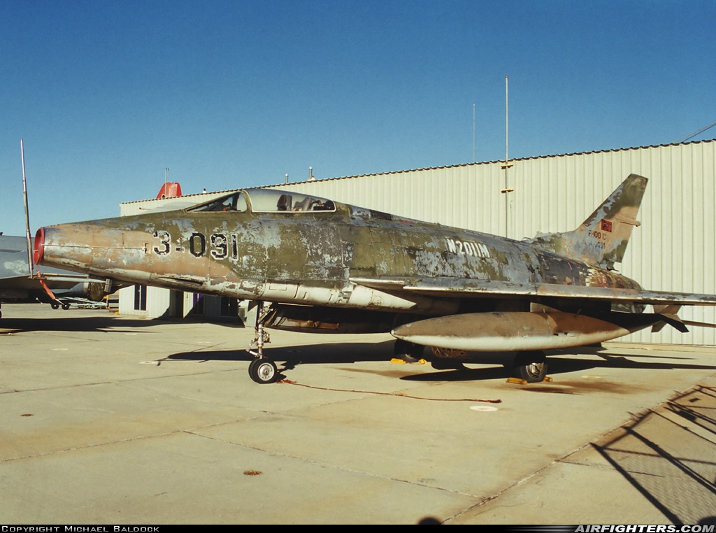 Türkiye - Air Force North American F-100C Super Sabre N2011M at Mojave (MHV), USA