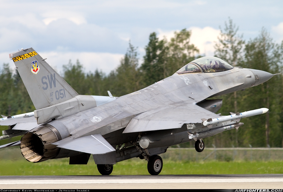 USA - Air Force General Dynamics F-16C Fighting Falcon 01-7051 at Fairbanks - Eielson AFB (EIL / PAEI), USA