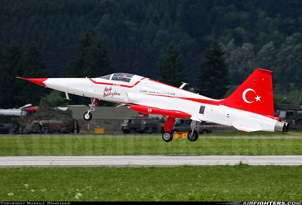Türkiye - Air Force Canadair NF-5A-2000 (CL-226) 70-3025 at Zeltweg (LOXZ), Austria